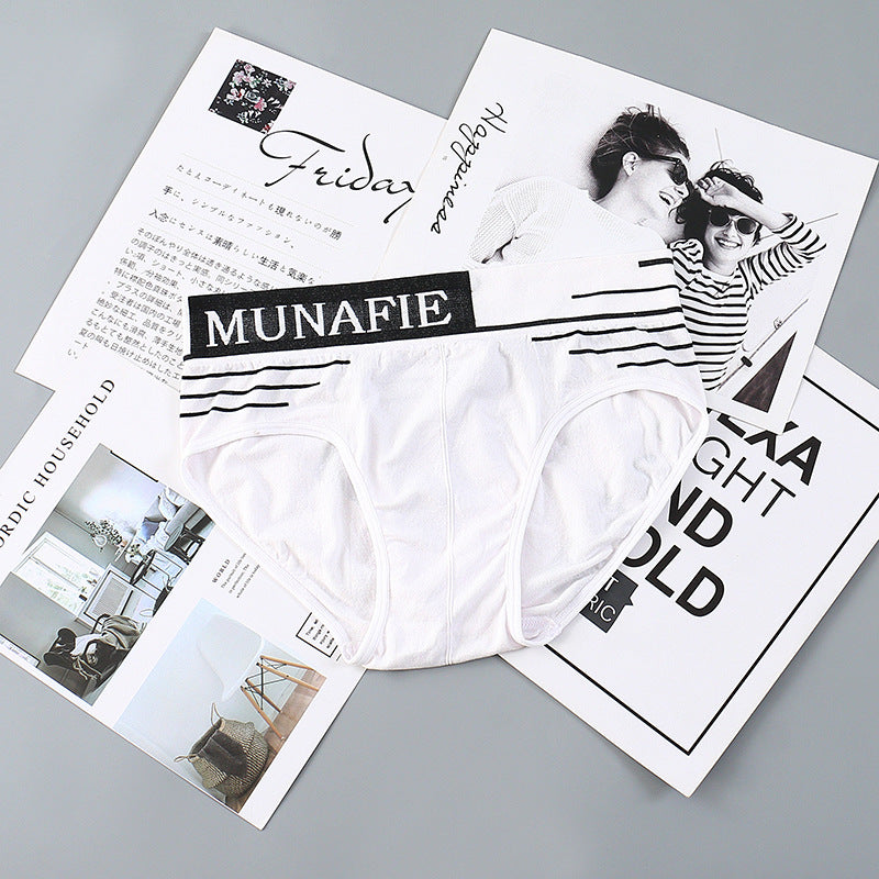 Men Comfortable Underwear Boxer Briefs Men's Bikini Briefs Seamless Letters Print Boxer Shorts Male Mid-waist Panties