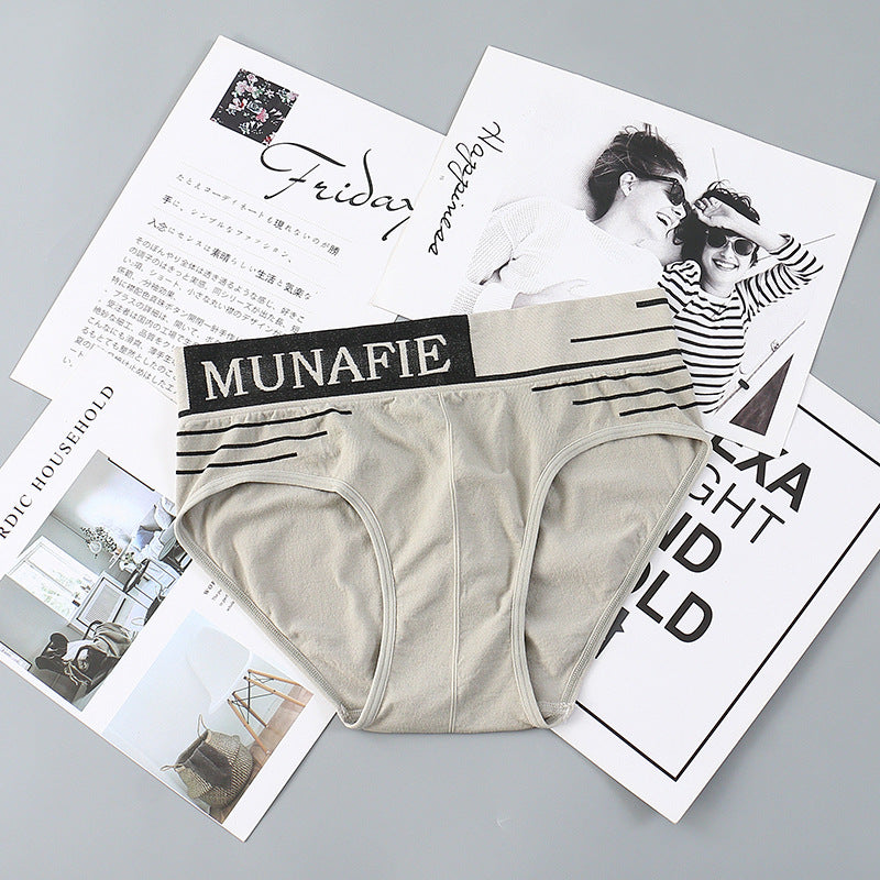 Men Comfortable Underwear Boxer Briefs Men's Bikini Briefs Seamless Letters Print Boxer Shorts Male Mid-waist Panties
