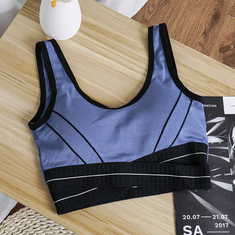 New fashion front cross-criss shockproof fitness vest female backless removable padded running yoga sports bra