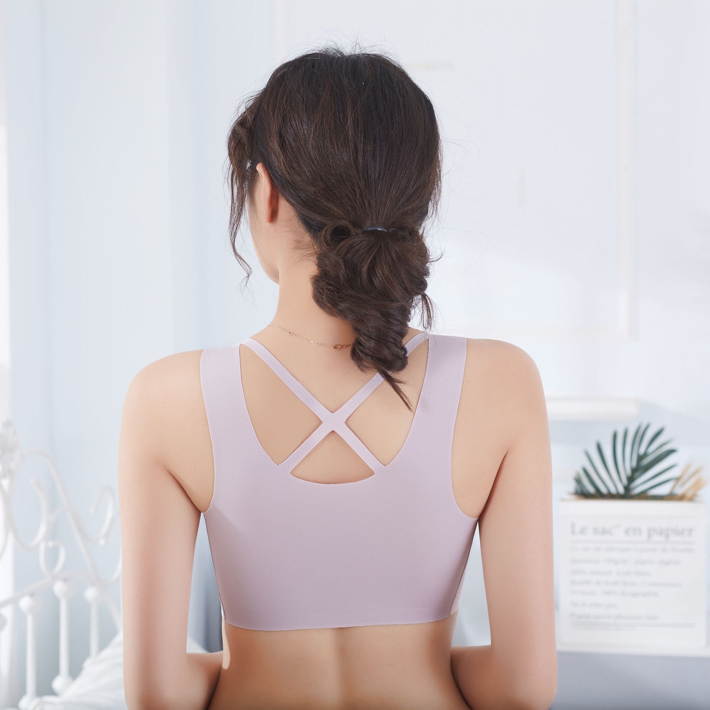 Hot Sexy Comfortable Laser Cutting Bra Wireless Yoga Sleep Removable Pad Bra For Women Summer Lace Intimates