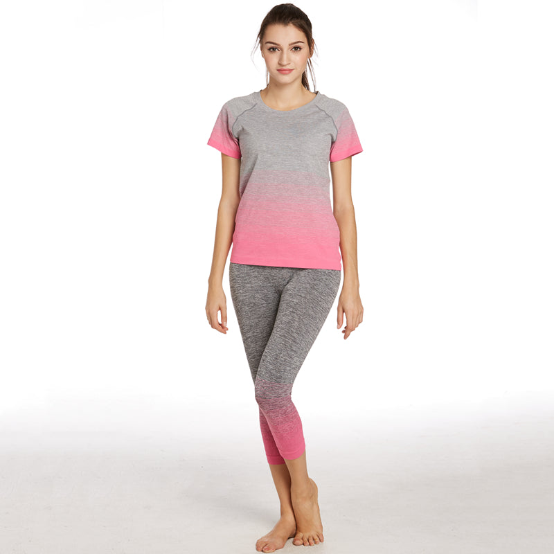 Wholsale Elastic Short Sleeve Gym Seamless Yoga Set Women Short Sleeve Casual Two Piece Sport Set Women Clothing
